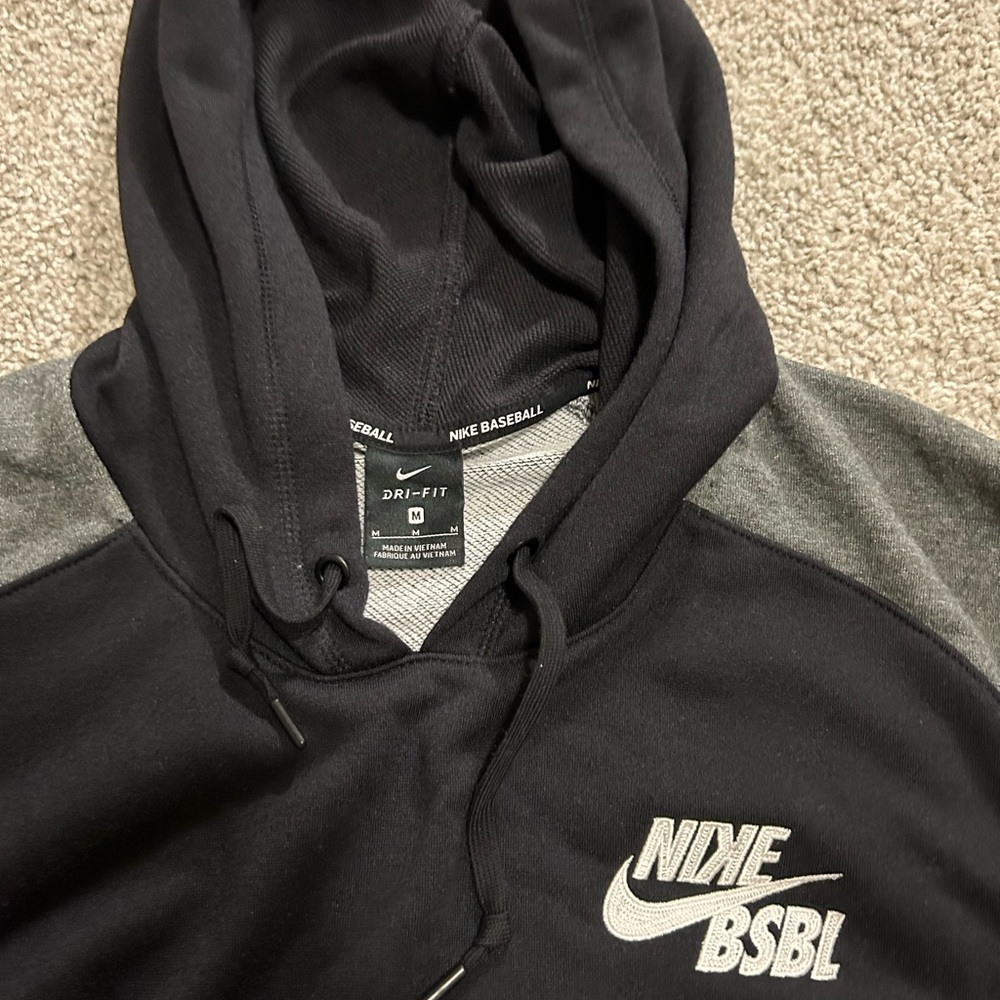 Nike Baseball Men's Black and Gray 3/4 Sleeve Hoodie